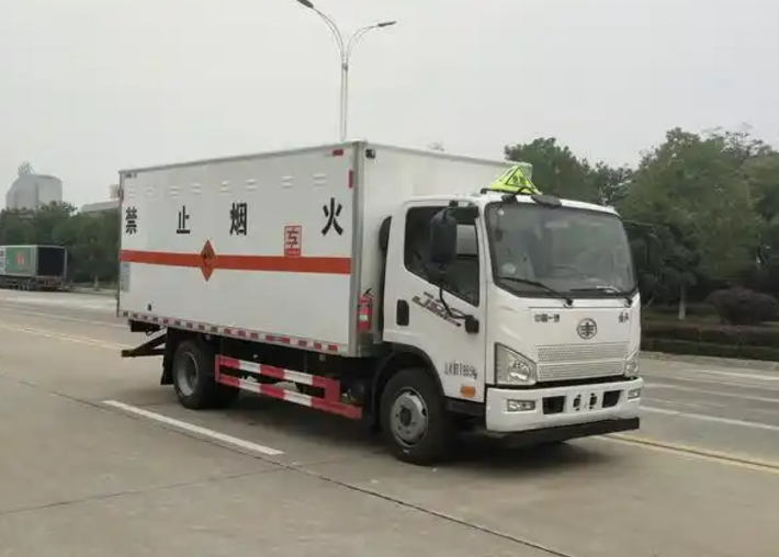 东阿爆破器材运输车可以上高速吗？